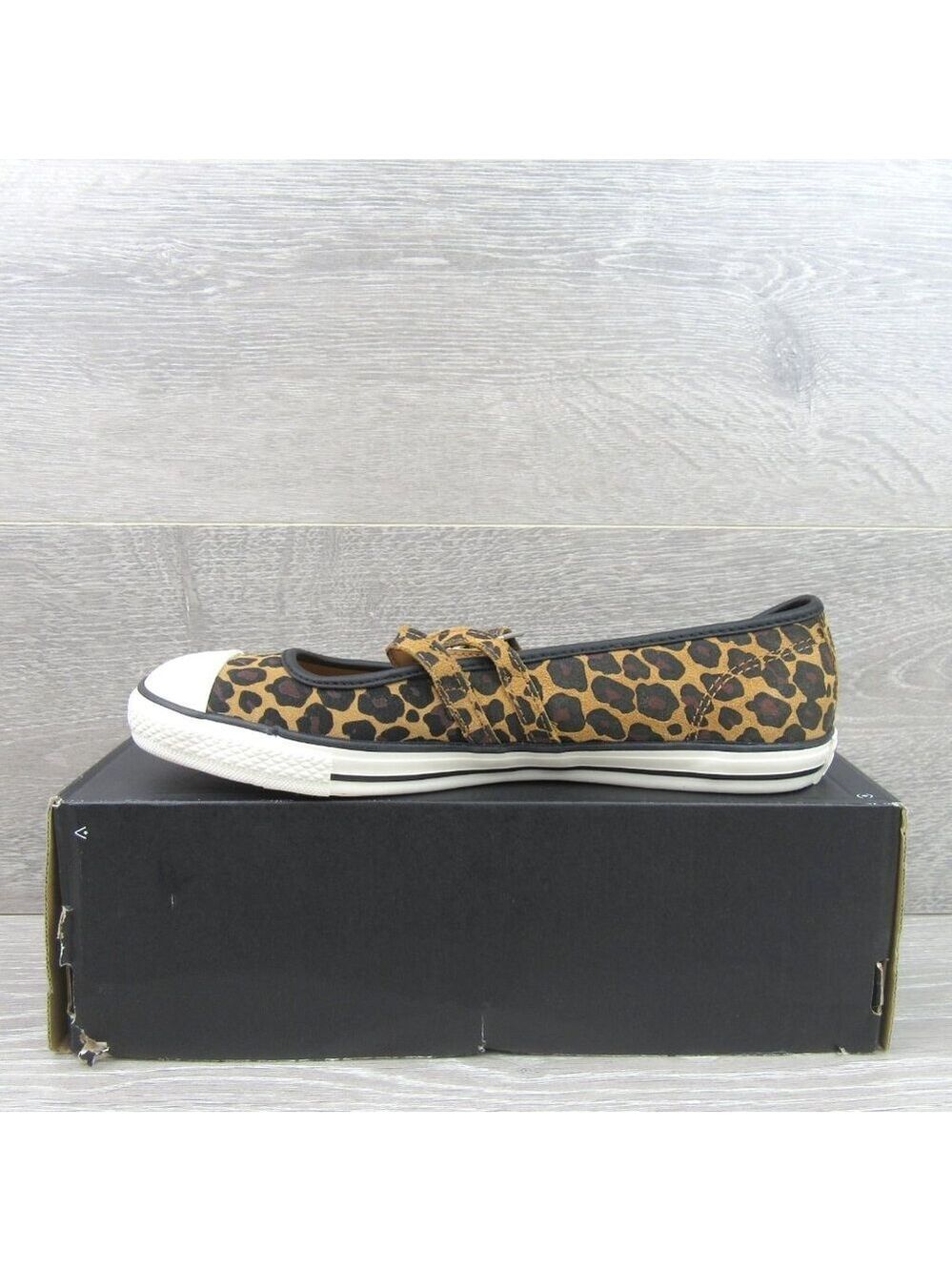 Converse CTAS OX Dainty Jane Leopard Womens Size 8.5 Shoes NEW - Picture 3 of 13